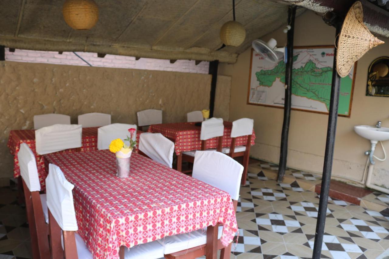 Peacock - A Family-Run Hotel Sauraha Extérieur photo
